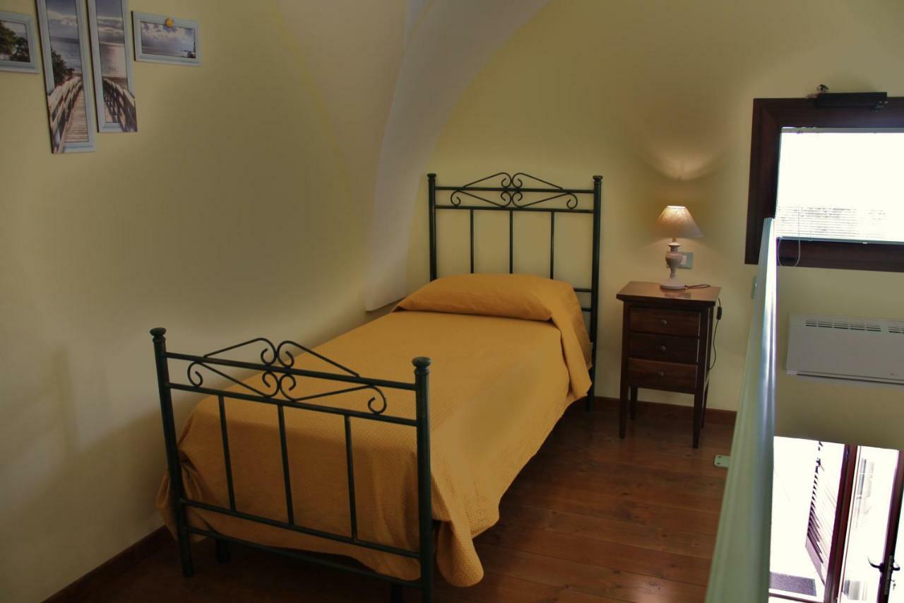 La Stella Di Keplero Hotel Cannole ภายนอก รูปภาพ